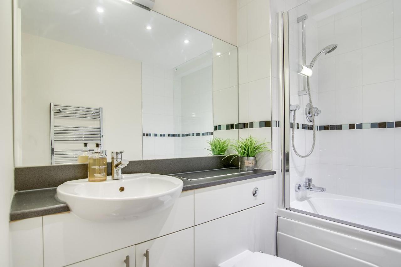 Central Granville Broad Street Apartments เบอร์มิงแฮม ห้อง รูปภาพ